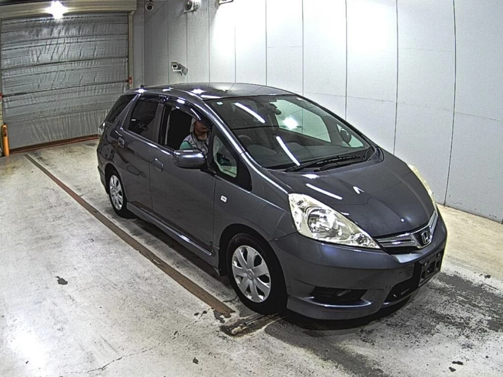 Honda Fit Shuttle GG7 2012